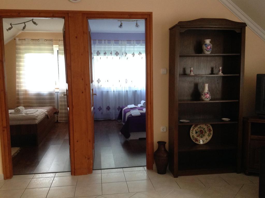 Attila Apartmanhaz Hotel Hévíz Kamer foto