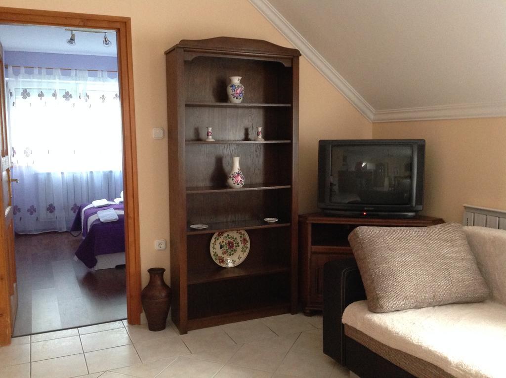 Attila Apartmanhaz Hotel Hévíz Kamer foto