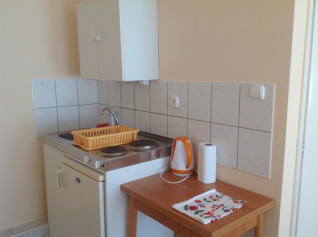 Attila Apartmanhaz Hotel Hévíz Buitenkant foto